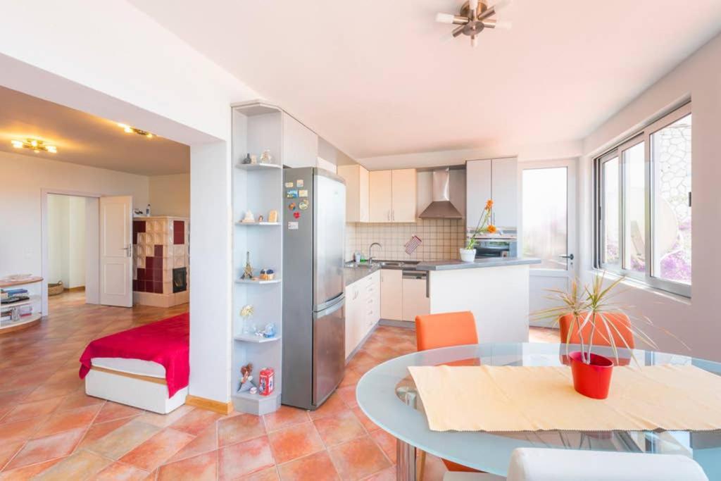 Apartment Jelka- Center Of Hvar Town Luaran gambar